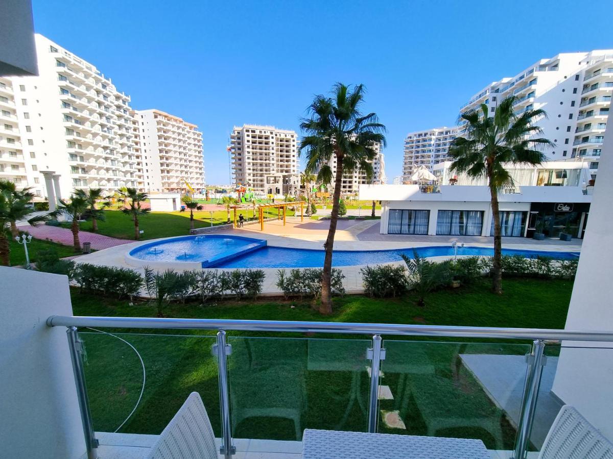 Tiberius Pool Apartments In Caesar Resort & Spa Trikomo Екстериор снимка