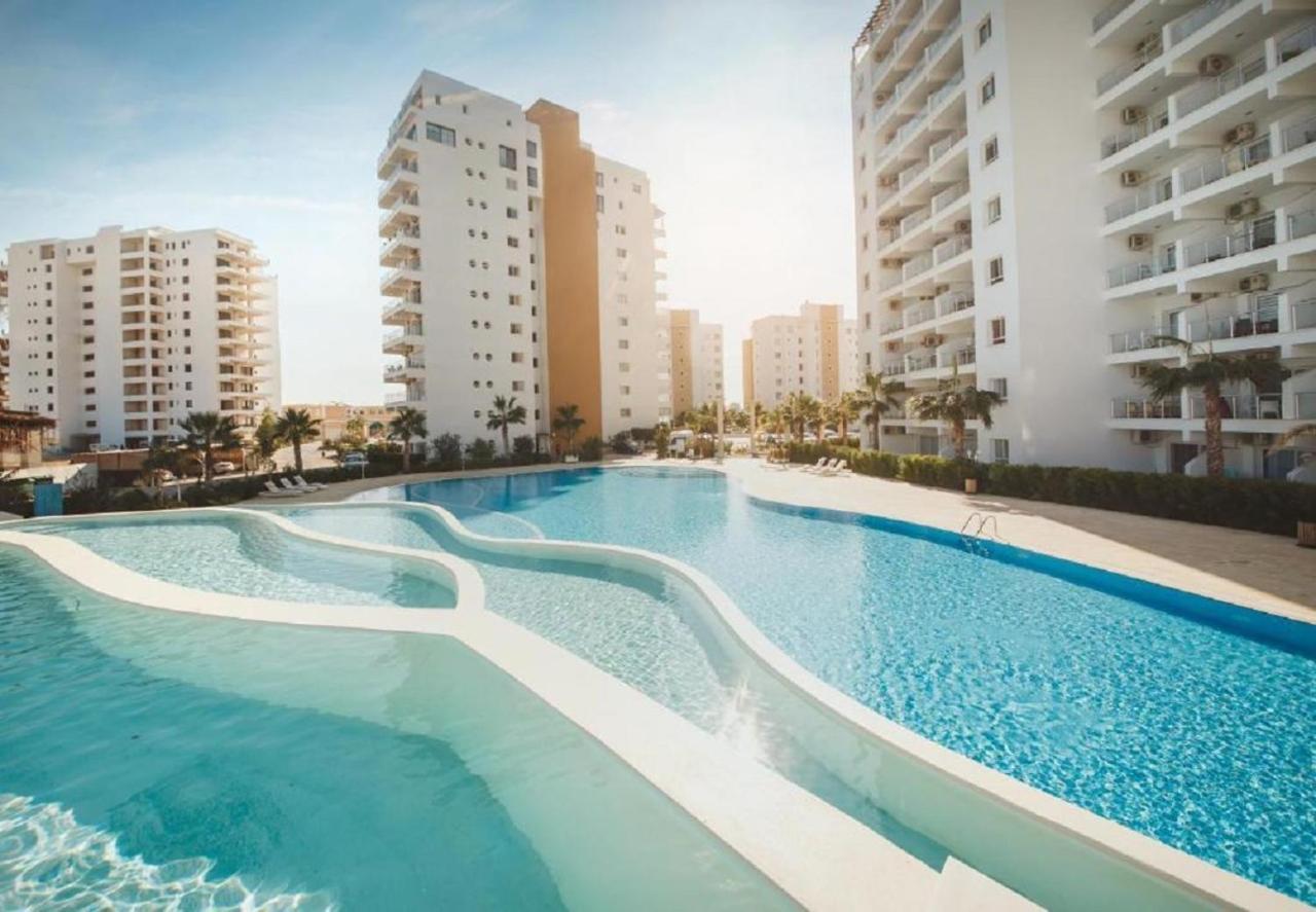 Tiberius Pool Apartments In Caesar Resort & Spa Trikomo Екстериор снимка
