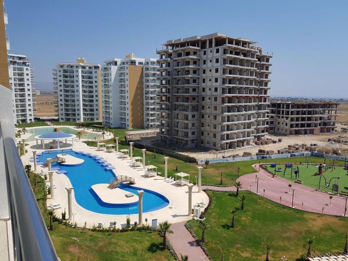 Tiberius Pool Apartments In Caesar Resort & Spa Trikomo Екстериор снимка